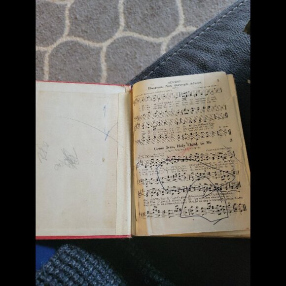 The childrens hymnal and service book - Picture 2 of 5